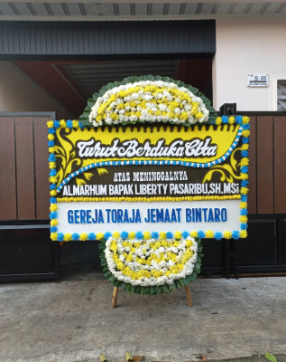 Papan Bunga Duka di Pante Bidari